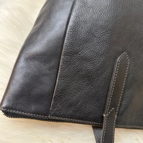 Fossil Elegant Black Tote Bag - Picture 9 of 14